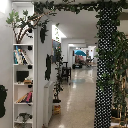 Urban Rest Zone And Coworking 豪华帐篷