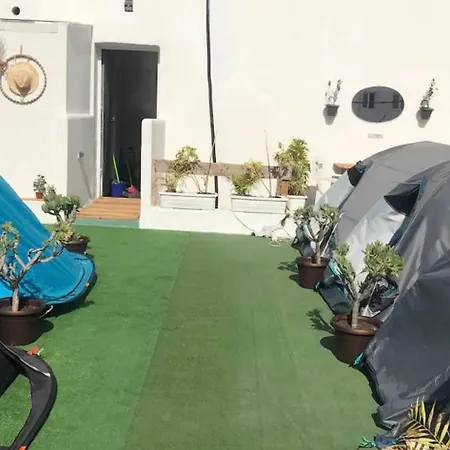 Urban Rest Zone And Coworking 阿雷西费